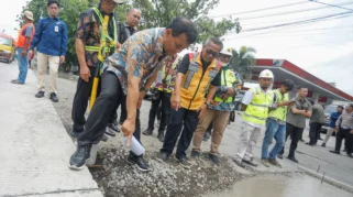 Pemprov Jateng Targetkan Perbaikan Jalan Cepu-Randublatung Tuntas 2026 dengan Anggaran Rp34 Miliar