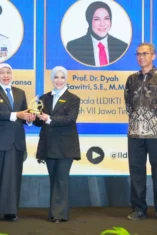 Pemprov Jatim Sediakan 62.000 Beasiswa untuk Perguruan Tinggi Swasta