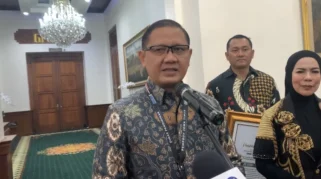 Peningkatan Signifikan Penerima Beasiswa SMASMK Swasta di Jatim, Disdik Apresiasi Partisipasi Sekolah