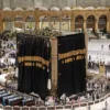 Pergantian Kiswah Ka'bah Sambut Tahun Baru Hijriah 1448 H, Ini Maknanya