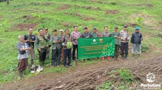 Perhutani KPH Sukabumi Perkuat Sinergi dengan Komisi IV DPR RI untuk Dukung Pengelolaan Hutan Berkelanjutan