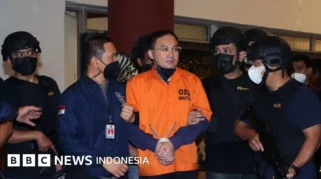 Perjalanan Kasus Eks Polwan Yuni: Pukuli Tetangga Pakai Kayu, Digeruduk Massa, Kini Ditahan Polisi
