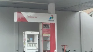 Pertalite Habis di SPBU Waru, Warga Terpaksa Beralih ke Pertamax yang Lebih Mahal Akibat Kenaikan Harga