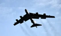 Pesawat Bomber B-52 Jatuh di California, 8 Orang Tewas dalam Uji Coba Rutin