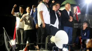 Pimpinan DPR Temui Mahasiswa Trisakti, Tuntut Penurunan Harga BBM dan Hentikan Pemborosan APBN