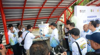 PLN UP3 Madura Resmikan SPKLU di Taman Adipura, Dorong Ekosistem Kendaraan Listrik di Sumenep