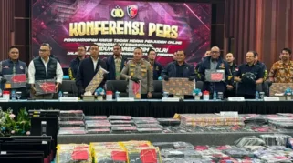 Polisi Ungkap 15 Perusahaan Sponsor WNA Masuk RI untuk Operasikan Judi Online Hayam Wuruk
