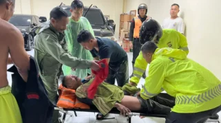 Polwan Jaga Jakarta Salurkan Bantuan dan Trauma Healing untuk Korban Kebakaran Pasar Jiung