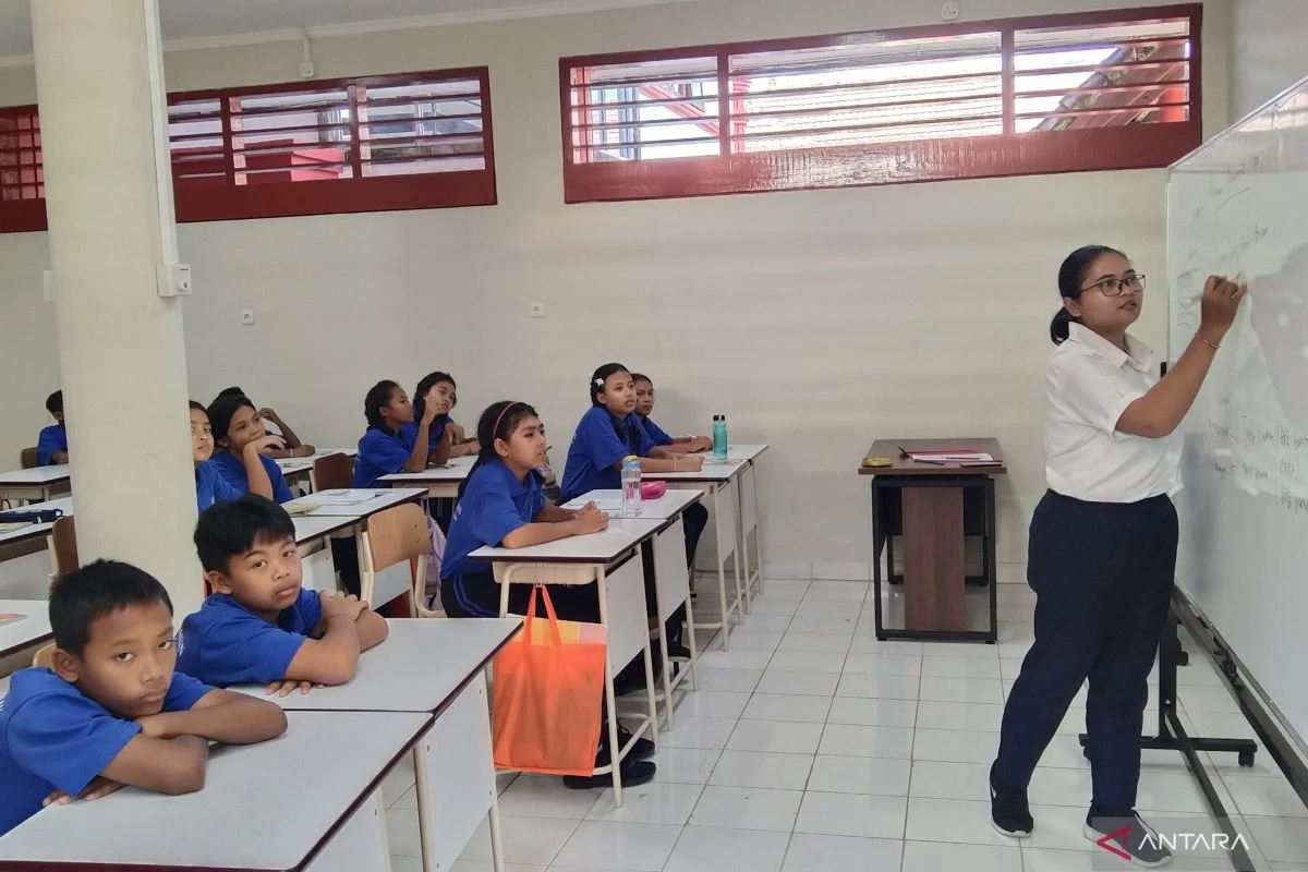 Prabowo Meninjau Sekolah Rakyat Menengah Pertama di Tabanan Bali, Beri Motivasi dan Dorong Percepatan