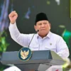 Prabowo Tersenyum Puas Hasil Kajian DEN Buktikan MBG Bikin UMKM Melejit