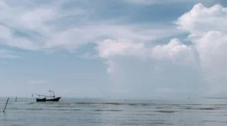 Prakiraan Cuaca Maritim Jatim 27 Juni 2026: Gelombang Tinggi di Perairan Selatan