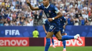 Prancis Hajar Irak 3-0, Mbappe Samai Rekor Klose dan Dekati Messi
