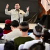 Presiden Prabowo Curhat Sering Diejek, Motivasi Siswa Sekolah Rakyat agar Tak Menyerah