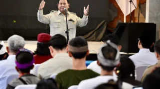 Presiden Prabowo Curhat Sering Diejek, Motivasi Siswa Sekolah Rakyat agar Tak Menyerah
