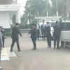 Presiden Prabowo Hadiri Persemayaman Jenderal Ryamizard Ryacudu di Kementerian Pertahanan