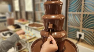 Rahasia Cokelat Mengilap ala Chef: Tambahkan Cocoa Butter dan Hindari Air
