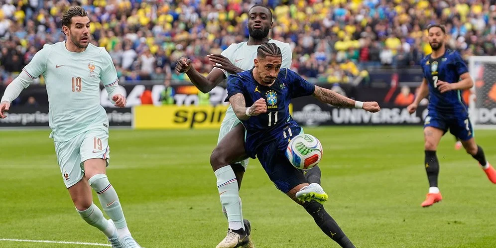 Raphinha Akui Lebih Matang Hadapi Piala Dunia 2026, Skuad Brasil Dinilai Positif