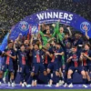 Rayakan Sukses PSG Berujung Kerusuhan: 6 Kendaraan Rusak, 7 Polisi Luka, 416 Orang Ditangkap, Presiden Macron Jamu Skuad Hari Ini