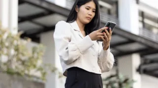 Registrasi Nomor HP Baru Wajib Scan Wajah Mulai 1 Juli 2026