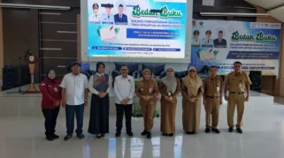 Rektor UTU Meulaboh Gelar Bedah Buku Bersama Stekholder, Soroti Kepemimpinan Sunyi Ishak Hasan