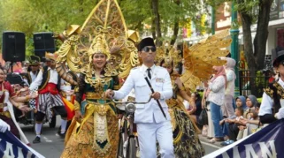 Ribuan Warga Padati Malioboro Saksikan Kirab Budaya Tresna Pancasila dalam Bulan Bung Karno 2026