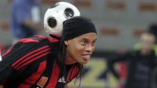 Ronaldinho Comeback Jadi Pemain, Kini Bela Klub Liga Italia Ravenna FC