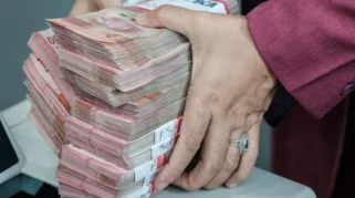 Rupiah Berpotensi Menguat ke Kisaran Rp 17 Ribu Usai BI Naikkan Suku Bunga Acuan, Sentimen Timur Tengah Jadi Kunci