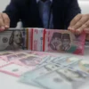 Rupiah Makin Melemah, Sudah Tembus Rp 18.015 per Dolar AS di Kamis (46) Pagi