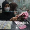 Rupiah Melemah hingga Menyentuh Rp17.926 per Dolar AS di Tengah Ketegangan Geopolitik Global