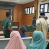 Sengketa Lahan dengan TNI, Warga Rancapinang Pandeglang Tunjukkan Bukti Pajak ke PTUN