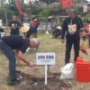 Subandi-Mimik Pimpin Gerakan Tanam Ribuan Pohon di Sidoarjo, Wujudkan Program Sidoarjo Asri