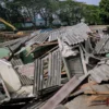 Tanah Longsor di Bendungan Hilir: Satu Rumah Kos dan TPS Ambruk, BPBD Sebut Akibat Abrasi