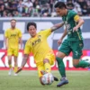 Tangis Perpisahan untuk Bruno Moreira, Jacksen F. Tiago hingga Rendi Irwan Kompak Lepas Sang Kapten Persebaya Surabaya
