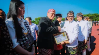 Tinjau SMAN 1 Tangsel, Wali Kota Benyamin dan Gubernur Andra Soni Pastikan MBG serta SPMB Berjalan Optimal
