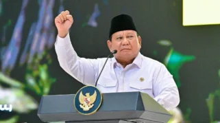 Tony Robbins Temani Presiden Prabowo Tinjau MBG, Ini Kiprah Sang Motivator Dunia