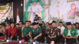 Wabup Muba Hadiri Tabligh Akbar Ustazah Mumpuni di Bayung Lencir Sambut 1 Muharram 1448 H
