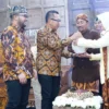 Wali Kota Batu Ajak Lestarikan Tradisi Merti Bumi di HUT ke-100 Desa Tulungrejo