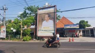 Walkot Solo Minta Maaf Usai Pasang Baliho Ultah Jokowi Pakai Aset Pemkot