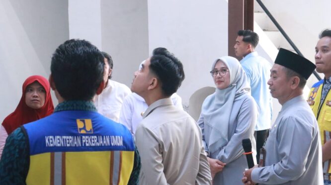 Wapres Gibran Tinjau Pasar Banyuwangi