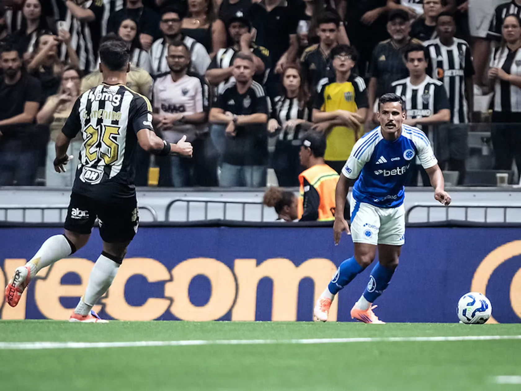 Atletico Mineiro Ditahan Imbang Bahia di Arena MRV, Posisi Terancam