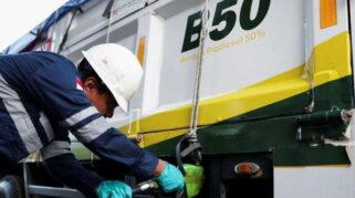 Bahlil: Implementasi B50 Tingkatkan Serapan CPO hingga 17 Juta Ton dan Hemat Devisa Rp170 Triliun
