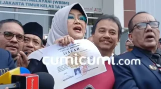 Bersyukur Eksepsi Diterima, dr. Tifa Buka-Bukaan Soal Bukti Ijazah