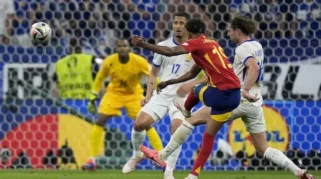 Blunder Lucas Digne Berujung Penalti, Prancis Tumbang dari Spanyol di Semifinal Piala Dunia 2026