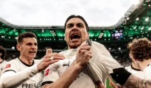 Borussia Mönchengladbach Hajar Wuppertaler SV 6-0, Kevin Diks Jadi Kapten