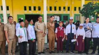 Bupati Kaur Tinjau GAMAS di SDN 03, Tekankan Peran Keluarga dalam Pendidikan