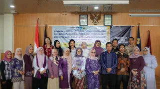 Cahaya Perempuan Bengkulu Luncurkan Buku 26 Tahun Perjuangkan Hak Perempuan-Anak