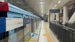 Cerita Penumpang saat LRT Gangguan di Cawang