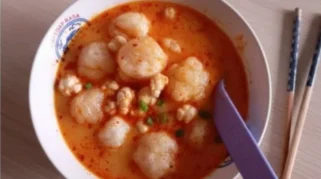 Cimol Kuah Pedas Kian Digemari Pecinta Kuliner