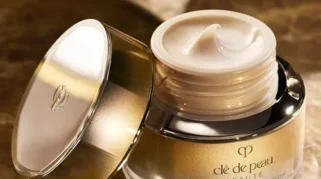 Clé de Peau Beauté Mengubah Cara Pandang Penuaan Kulit Melalui Restorative Cream Supreme