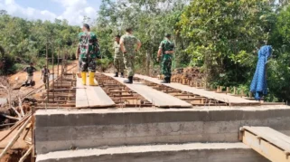 Dandim 0315/Tanjungpinang Tinjau Pembangunan Jembatan Beton Garuda di Bintan